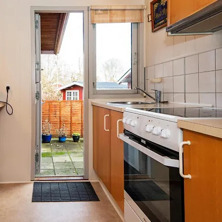 6 Person Holiday Home In Glesborg Dom wakacyjny *